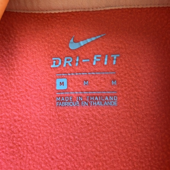 Nike Dri Fit Pullover Hoodie - Picture 8 of 9